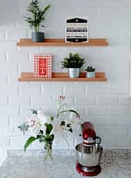 pared de azulejo metro