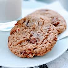 galletas de chocolate en un plato
