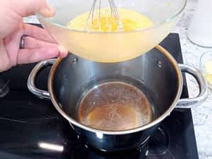 baño Maria para la salsa de limón
