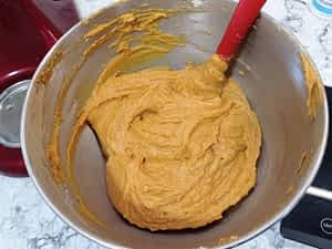 masa hecha de bizcocho de calabaza