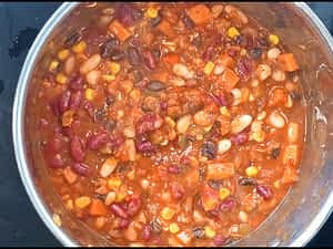 chili vegetariano terminado