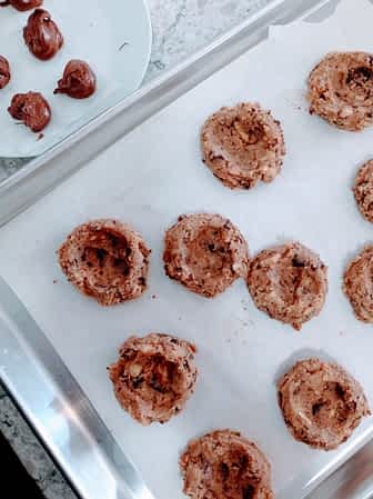 bolas de masa con hueco para poner nutella