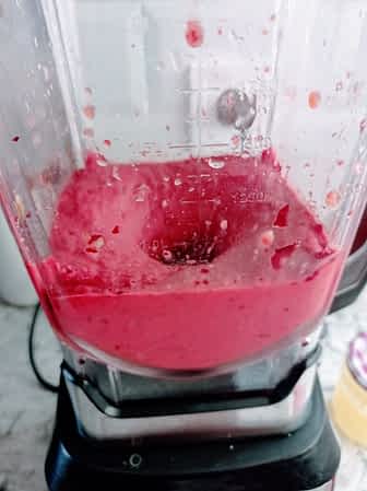 el sorbete liso en la licuadora