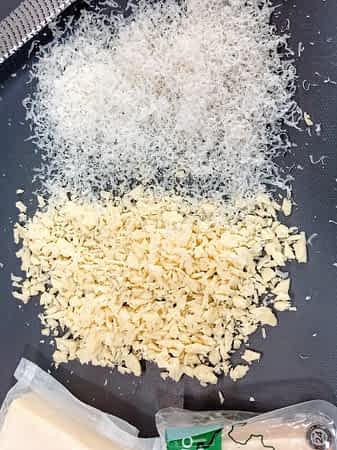 dos tipos de quesos rallados