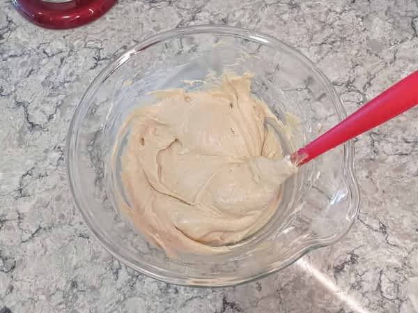 el relleno de mantequilla de maní terminado