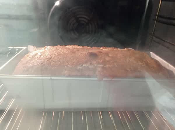 el bizcocho en el horno