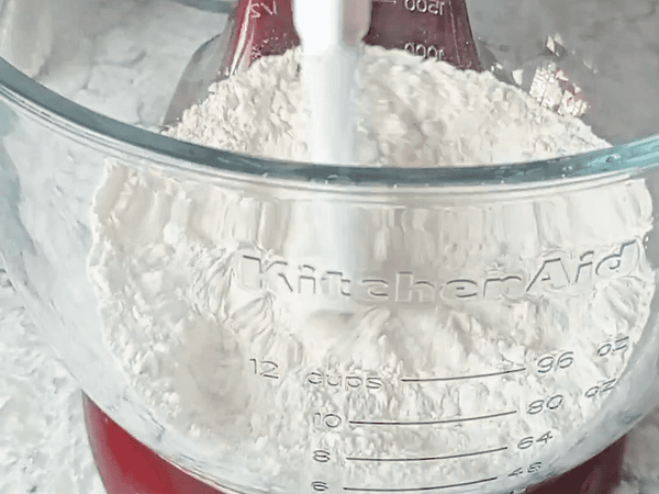 los ingredientes secos mezclados