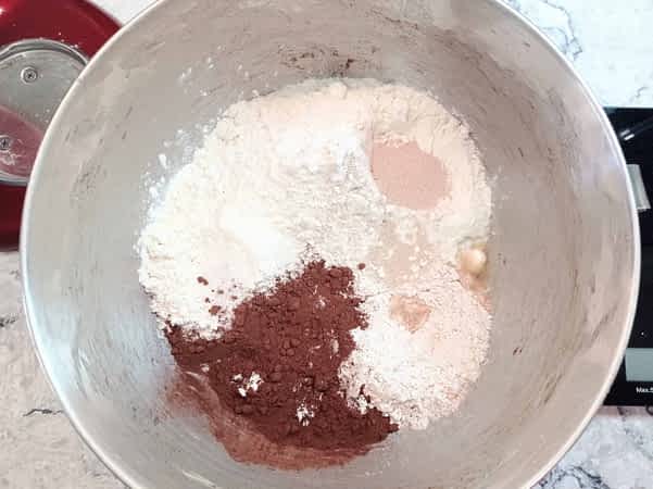 ingredientes secos en el tazón