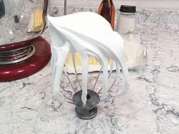 los picos rígidos del merengue suizo