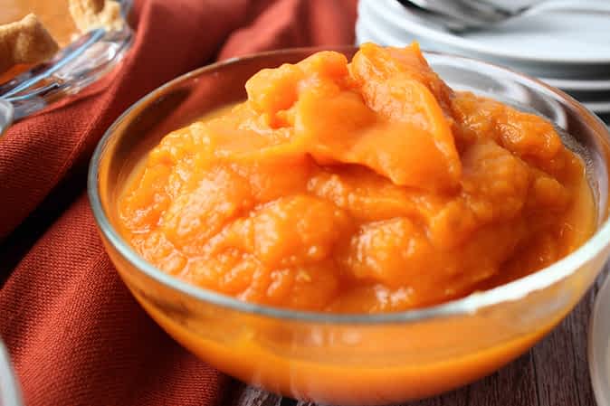 bol con puré de calabaza casero