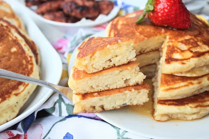 vista a la textura esponjosa de las tortitas