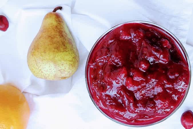 salsa de arándanos rojos con pera